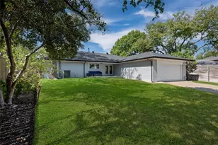 11335 McCree Rd, Dallas, TX 75238 - Photo 29