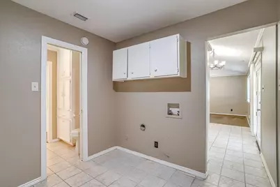 1060 S Burleson Boulevard, Burleson, TX 76028 - Photo 27