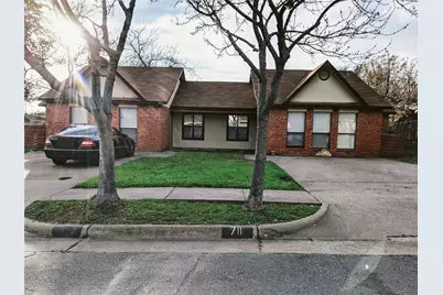 709 Hillcrest Court, Cedar Hill, TX 75104 - Photo 1