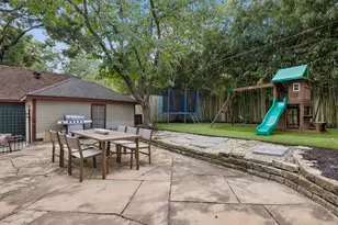 1027 Sarasota Cir, Dallas, TX 75223 - Photo 29