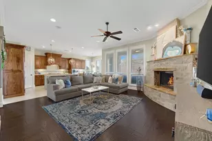 8107 Cherry Springs Ct, Frisco, TX 75036 - Photo 5