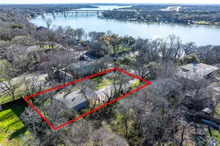 4838 Williams Spring Rd, Fort Worth, TX 76135 - Photo 3