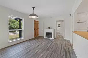 1415 Snyder St, Denton, TX 76209 - Photo 5