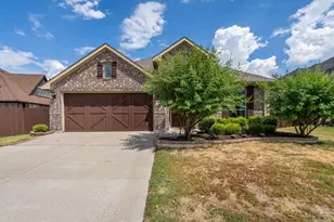129 Sundance Cir, Waxahachie, TX 75165 - Photo 1