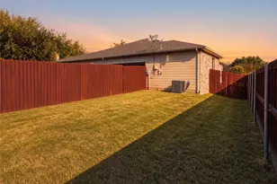 2400 18th St, Plano, TX 75074 - Photo 17
