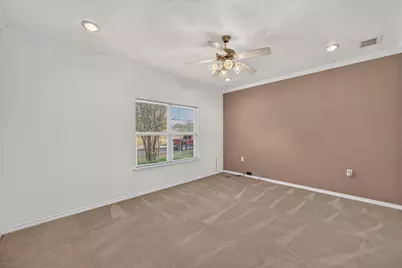 433 Oak Street, Burleson, TX 76028 - Photo 11
