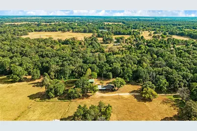 1965 County Road 44250, Powderly, TX 75473 - Photo 17