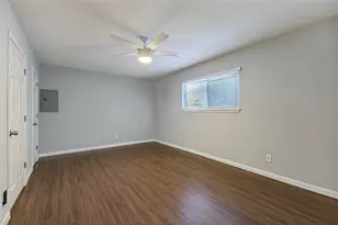 10207 Regal Oaks Dr, Dallas, TX 75230 - Photo 9