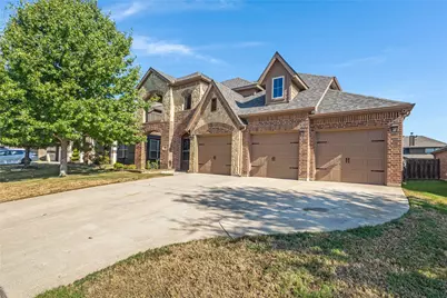 288 Hilltop Drive, Justin, TX 76247 - Photo 3