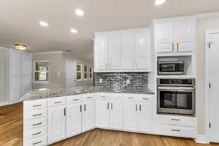 314 Bend of the Bosque Rd, China Spring, TX 76633 - Photo 11