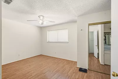 419 Buffalo Drive, Arlington, TX 76013 - Photo 11