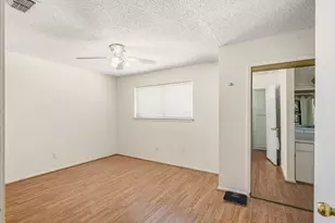 419 Buffalo Dr, Arlington, TX 76013 - Photo 11