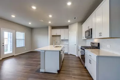 204 Travine Drive, Princeton, TX 75071 - Photo 11