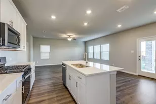 204 Travine Dr, Princeton, TX 75071 - Photo 3