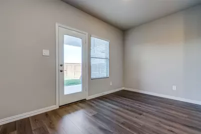 204 Travine Drive, Princeton, TX 75071 - Photo 13