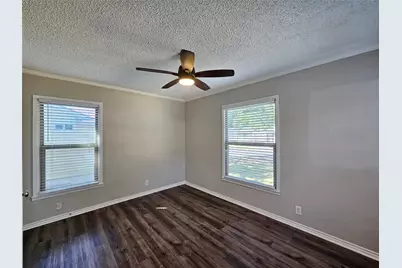 10630 Newcombe Drive, Dallas, TX 75228 - Photo 15