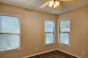 10630 Newcombe Dr, Dallas, TX 75228 - Photo 11