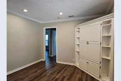 10630 Newcombe Drive, Dallas, TX 75228 - Photo 5