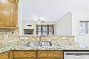 4057 Claymore Ln, Fort Worth, TX 76244 - Photo 7