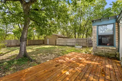 2909 Ryan Place Drive, Fort Worth, TX 76110 - Photo 29