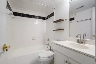 12806 Midway Rd, Dallas, TX 75244 - Photo 23
