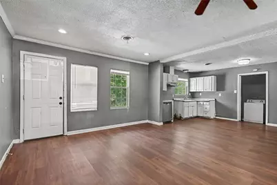 5504 Wheaton Drive, Fort Worth, TX 76133 - Photo 9