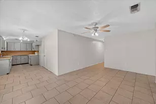 209 Water Ln, Crowley, TX 76036 - Photo 5