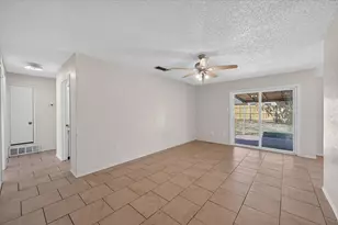 209 Water Ln, Crowley, TX 76036 - Photo 3