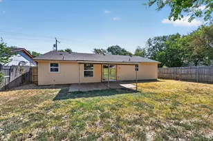 209 Water Ln, Crowley, TX 76036 - Photo 21
