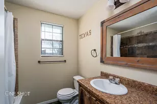 542 McCartney Ln, Tye, TX 79563 - Photo 11