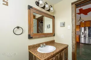 542 McCartney Ln, Tye, TX 79563 - Photo 13