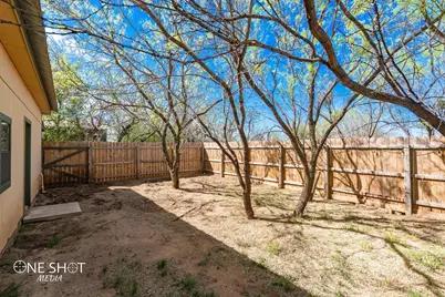 542 McCartney Lane, Tye, TX 79563 - Photo 33