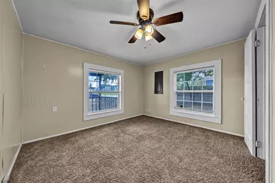 107 Brown Street, Mansfield, TX 76063 - Photo 17