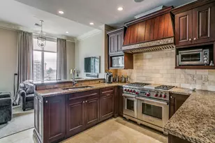 2555 N Pearl St, Dallas, TX 75201 - Photo 7