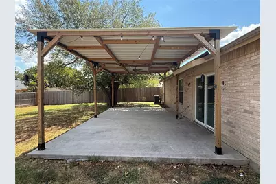 355 Ridgecrest Drive, Saginaw, TX 76179 - Photo 19