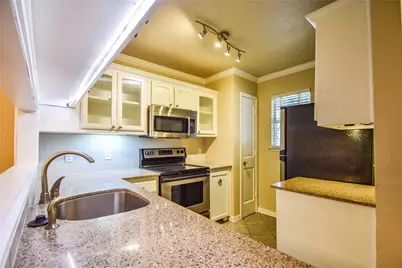 87 Winchester Drive, Euless, TX 76039 - Photo 5
