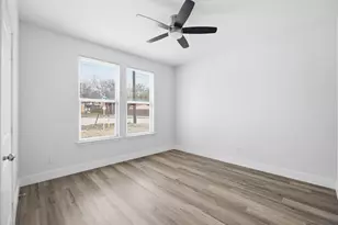 108 N Couch St, Italy, TX 76651 - Photo 15