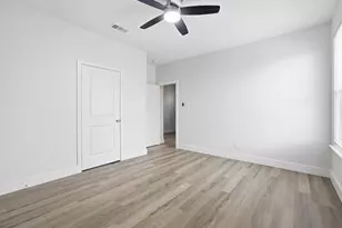 108 N Couch St, Italy, TX 76651 - Photo 17