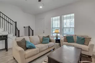 6456 Northern Dancer Dr, North Richland Hills, TX 76180 - Photo 5