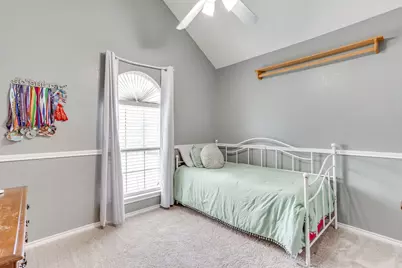 613 E 1st Street, Weatherford, TX 76086 - Photo 31