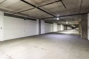 2900 McKinnon St, Dallas, TX 75201 - Photo 33