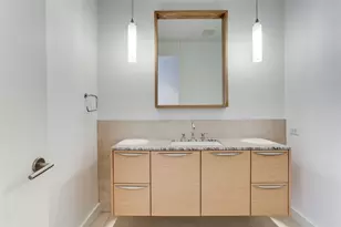 2900 McKinnon St, Dallas, TX 75201 - Photo 11