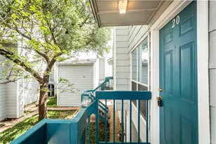 1901 N Fitzhugh Ave, Dallas, TX 75204 - Photo 3