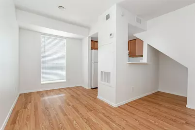 1901 N Fitzhugh Avenue #20, Dallas, TX 75204 - Photo 9