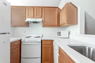 1901 N Fitzhugh Ave, Dallas, TX 75204 - Photo 11