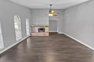 6210 Glenmoor Dr, Garland, TX 75043 - Photo 19