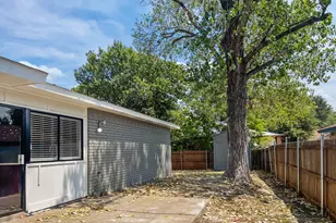 6210 Glenmoor Dr, Garland, TX 75043 - Photo 17