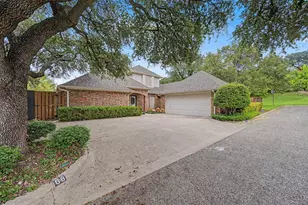 68 Legend Rd, Benbrook, TX 76132 - Photo 1