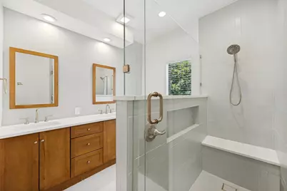 8610 Turtle Creek Boulevard #212, Dallas, TX 75225 - Photo 23
