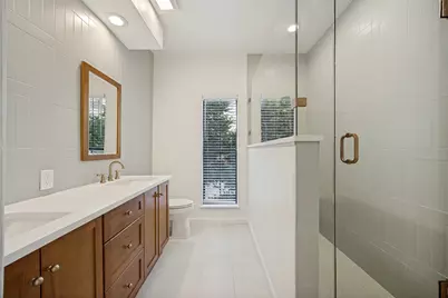 8610 Turtle Creek Boulevard #212, Dallas, TX 75225 - Photo 21